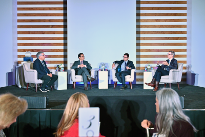 Baylor President & CEO and Executive Dean, Dr. Paul Klotman, along with Baylor leaders, Dr. Hashem El-Serag, Dr. Gustavo Oderich and Dr. Joseph Rogers, shared insights on Baylor’s modern-day breakthroughs in big data, cardiovascular surgery and precision medicine at the latest On the Frontlines Luncheon. 
