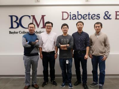 Drs. Yong Xu, Wenjun Zhou, Yanlin He, Zheng Sun and Pengfei Liu.