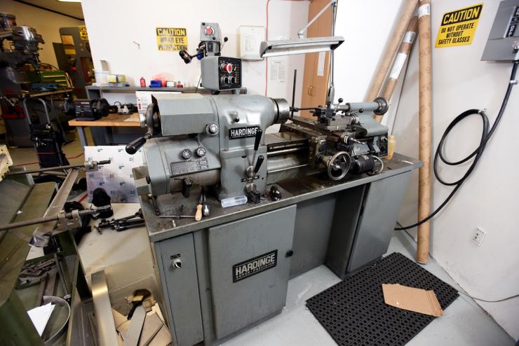 Hardinge Super-Precision Manual Lathe